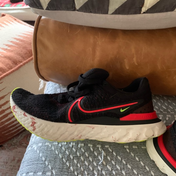Nike - Men's React Infinity Run Flyknit 3 - Picture 8 of 8